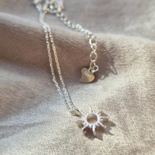 Halo - Sterling Silver Pendant Necklace - Silver