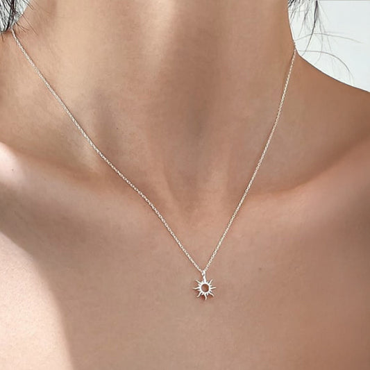 Halo - Sterling Silver Pendant Necklace - Silver