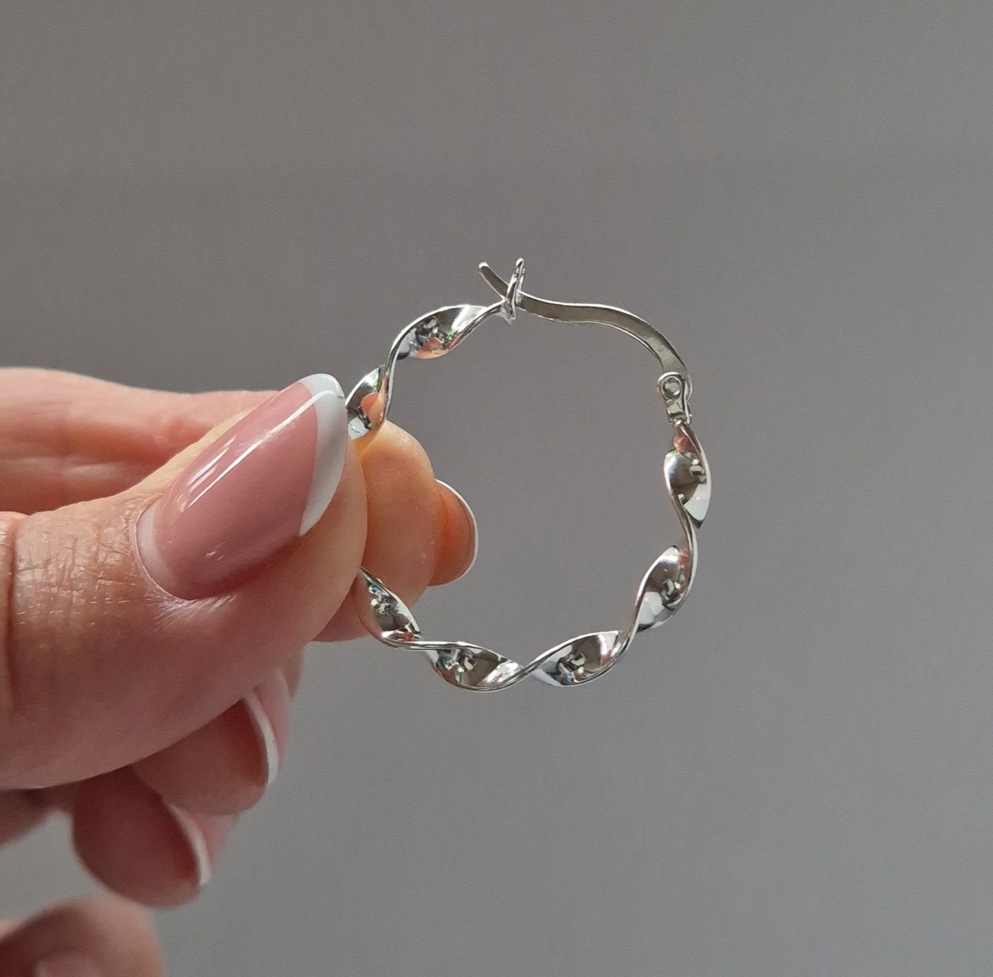 Dakota - Sterling Silver - Hoop Earring - Silver